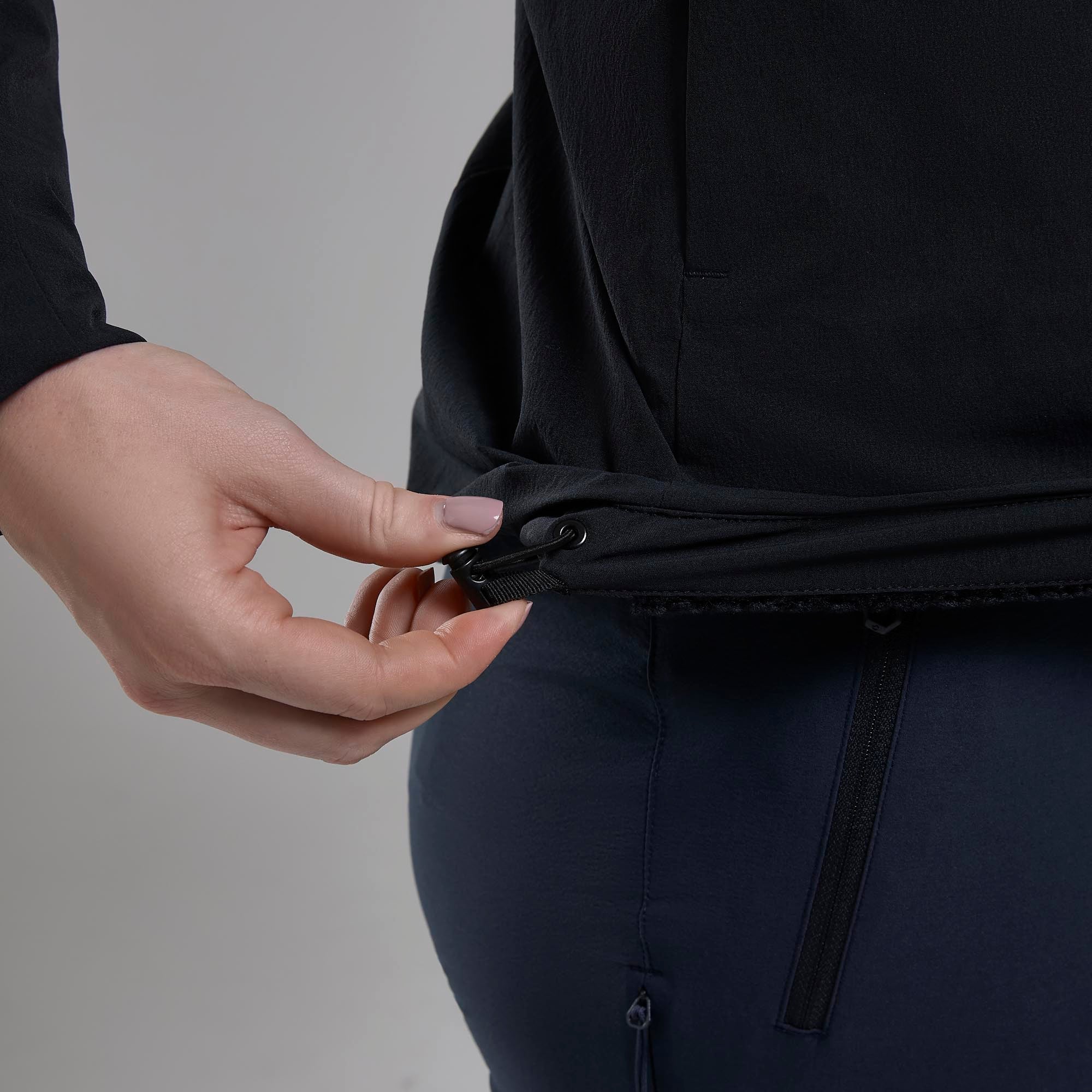 Montane Women's Khamsin Hooded Softshell Jacket